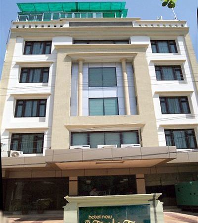 Hotel New Temples Town Varanasi Esterno foto