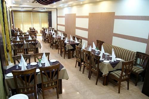 Hotel New Temples Town Varanasi Esterno foto